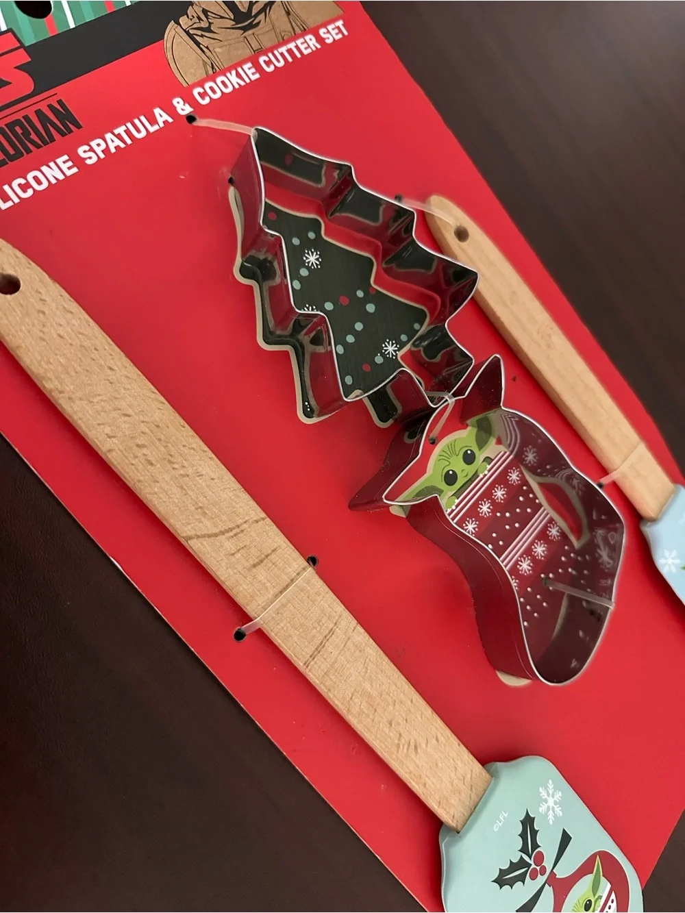 Star Wars The Mandalorian 4 Pc Silicone Spatula and Cookie Cutter Set